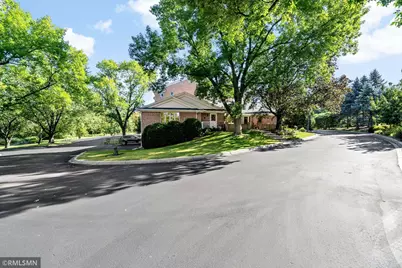 1585 Dodd Road #302, Mendota Heights, MN 55118 - Photo 31