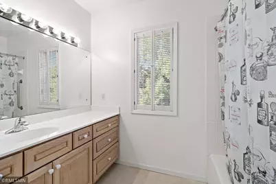 1585 Dodd Road #302, Mendota Heights, MN 55118 - Photo 11