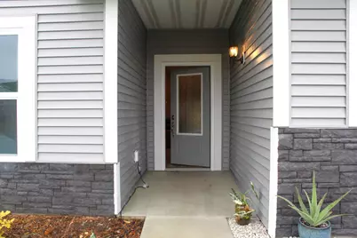 511 Valley Drive W, Annandale, MN 55302 - Photo 3