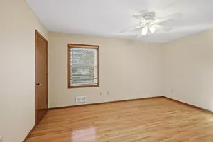 710 Windemere Dr, Plymouth, MN 55441 - Photo 17