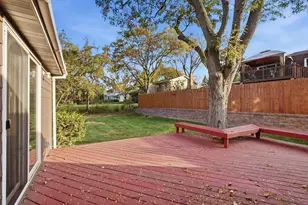 710 Windemere Dr, Plymouth, MN 55441 - Photo 11