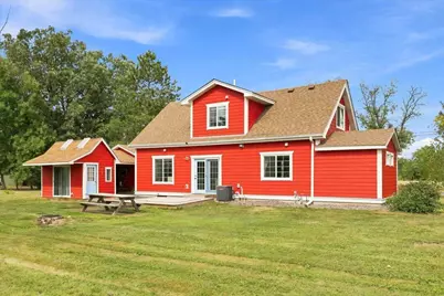 525 Maple Avenue E, Mora, MN 55051 - Photo 5