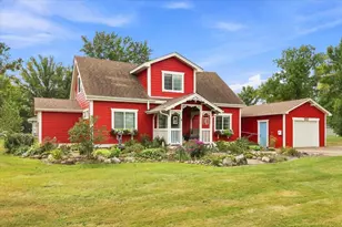 525 Maple Ave E, Mora, MN 55051 - Photo 3