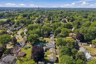 2116 Fremont Ave E, Saint Paul, MN 55119 - Photo 23