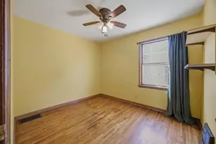 2116 Fremont Ave E, Saint Paul, MN 55119 - Photo 9