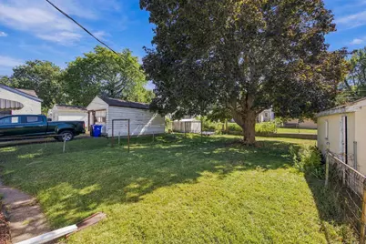 2116 Fremont Avenue E, Saint Paul, MN 55119 - Photo 15