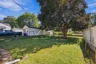 2116 Fremont Ave E, Saint Paul, MN 55119 - Photo 15