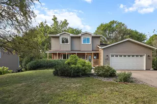 17611 83rd Ave N, Maple Grove, MN 55311 - Photo 3
