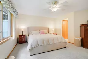 8953 Thomas Ln, Woodbury, MN 55125 - Photo 17