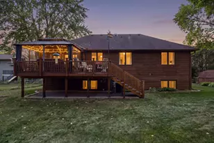 5170 Hemlock Ln N, Plymouth, MN 55442 - Photo 21