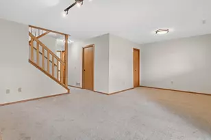 1547 Clemson Dr, Eagan, MN 55122 - Photo 21