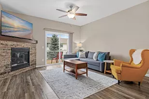 4151 Blakewood Dr, Shakopee, MN 55379 - Photo 9