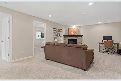 4151 Blakewood Drive, Shakopee, MN 55379 - Photo 17