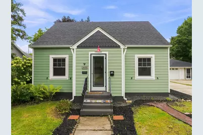 809 1st Street W, Northfield, MN 55057 - Photo 1