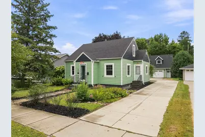 809 1st Street W, Northfield, MN 55057 - Photo 3