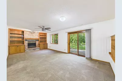 1952 Park Ridge Court, Chaska, MN 55318 - Photo 19