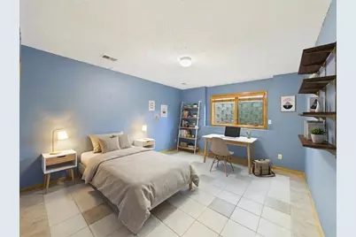 1952 Park Ridge Court, Chaska, MN 55318 - Photo 9