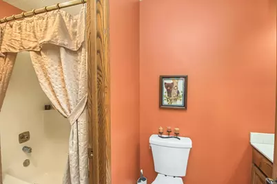3901 Gershwin Avenue N, Oakdale, MN 55128 - Photo 17