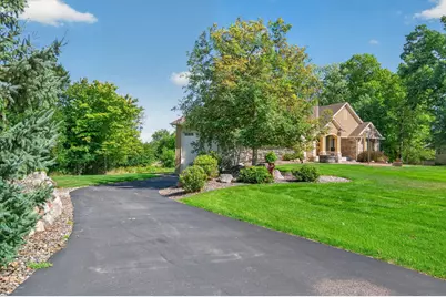 13457 Vickers Street NE, Ham Lake, MN 55304 - Photo 3