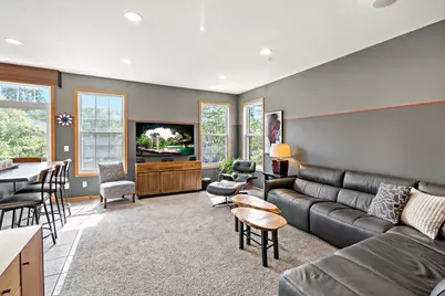 510 Huset Parkway NE, Columbia Heights, MN 55421 - Photo 3