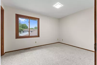 6666 Xerxes Place N, Brooklyn Center, MN 55430 - Photo 13
