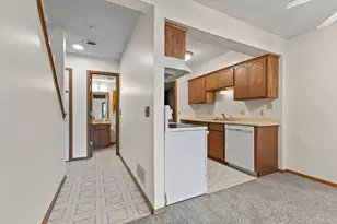 6666 Xerxes Pl N, Brooklyn Center, MN 55430 - Photo 7