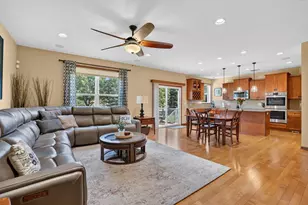 15211 Plumstone Dr, Eden Prairie, MN 55347 - Photo 17