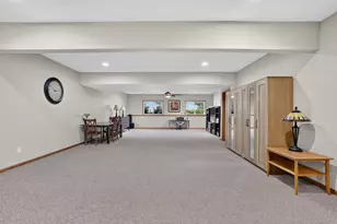 15211 Plumstone Dr, Eden Prairie, MN 55347 - Photo 41