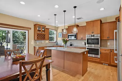 15211 Plumstone Drive, Eden Prairie, MN 55347 - Photo 13