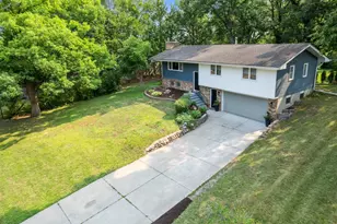 5375 Matterhorn Dr NE, Fridley, MN 55421 - Photo 7