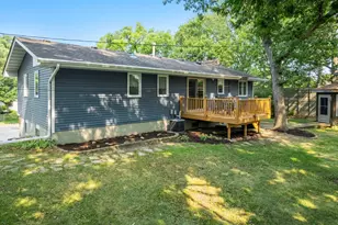 5375 Matterhorn Dr NE, Fridley, MN 55421 - Photo 9
