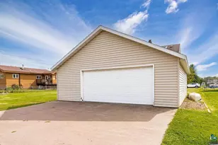 2713 Fellows St, Superior, WI 54880 - Photo 25
