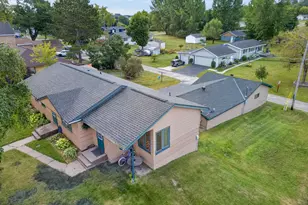 408 Mitchell St, Coleraine, MN 55722 - Photo 39