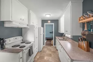 7208 Florida Ave N, Brooklyn Park, MN 55428 - Photo 7