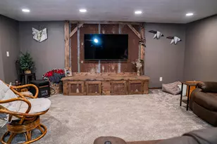 124 E Emory St, Tracy, MN 56175 - Photo 31