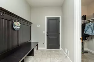 4342 Millstone Dr, Chaska, MN 55318 - Photo 23