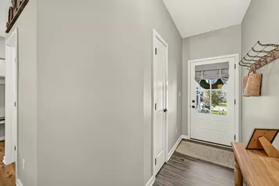 5205 Harvest Square Place NW, Rochester, MN 55901 - Photo 9