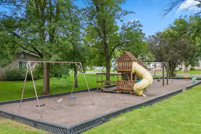 280 Colfax Avenue NE, Hector, MN 55342 - Photo 3