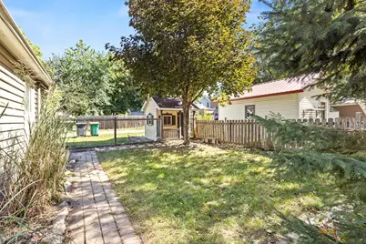 404 Walnut Street, Marshall, MN 56258 - Photo 63