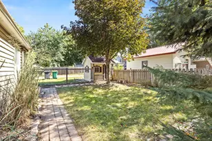 404 Walnut St, Marshall, MN 56258 - Photo 63