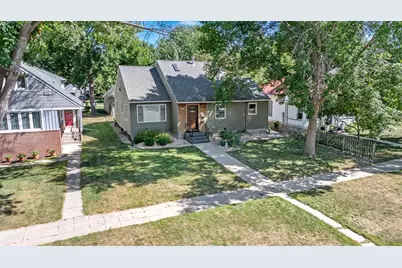 404 Walnut Street, Marshall, MN 56258 - Photo 3