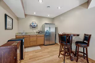 1402 4th St N, Stillwater, MN 55082 - Photo 33