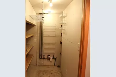 1825 Woodcrest Drive, Saint Paul, MN 55119 - Photo 35