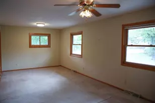 1825 Woodcrest Dr, Saint Paul, MN 55119 - Photo 21
