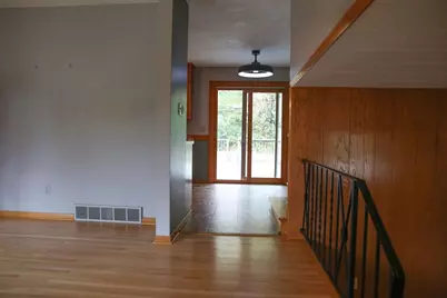 1825 Woodcrest Drive, Saint Paul, MN 55119 - Photo 9