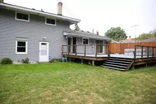 1825 Woodcrest Dr, Saint Paul, MN 55119 - Photo 43