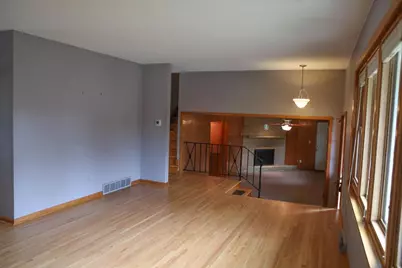 1825 Woodcrest Drive, Saint Paul, MN 55119 - Photo 15