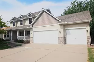 2661 116th Ave NE, Blaine, MN 55449 - Photo 3
