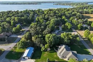 1890 Ridgewood Dr NW, Alexandria, MN 56308 - Photo 59