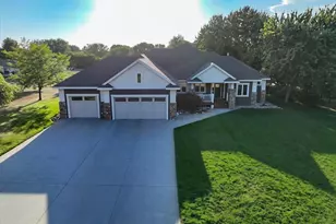 1890 Ridgewood Dr NW, Alexandria, MN 56308 - Photo 57